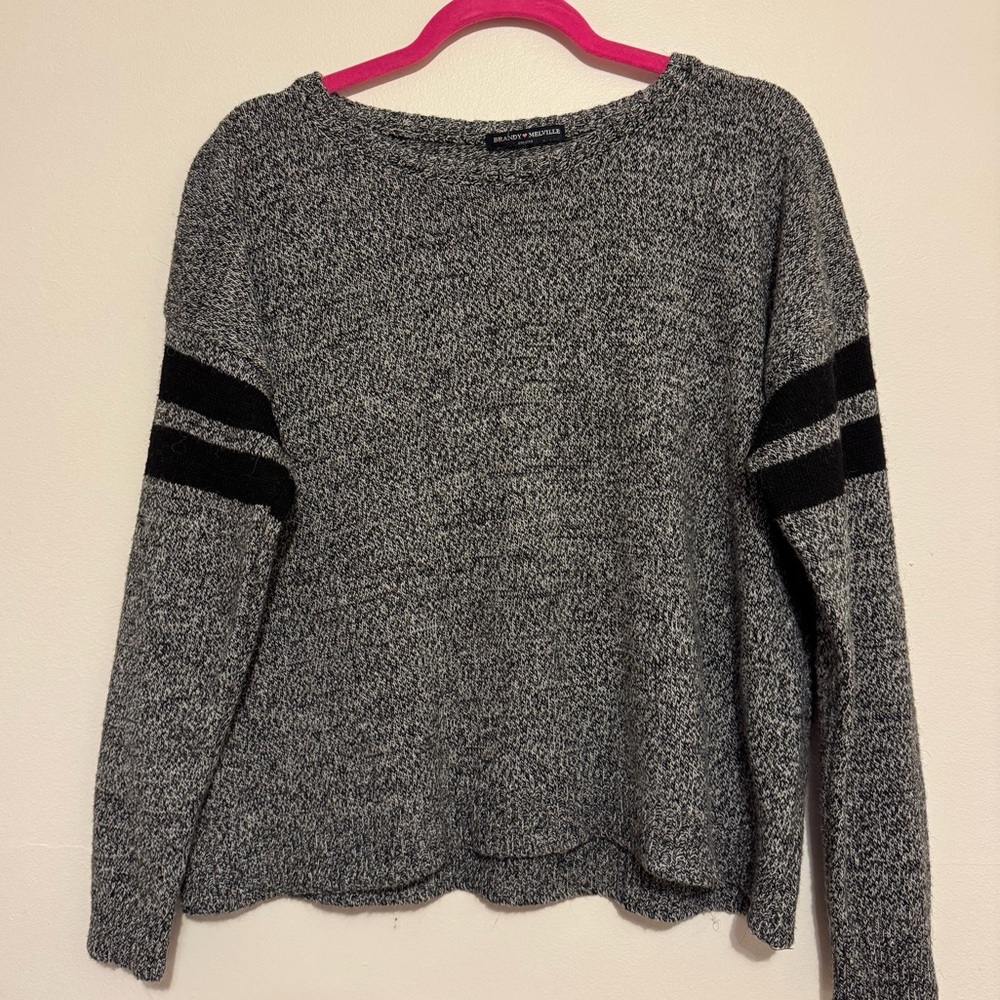 Brandy Melville Veena Varsity Striped Heather Grey Sweater One Size Fits Most - Picture 5 of 7